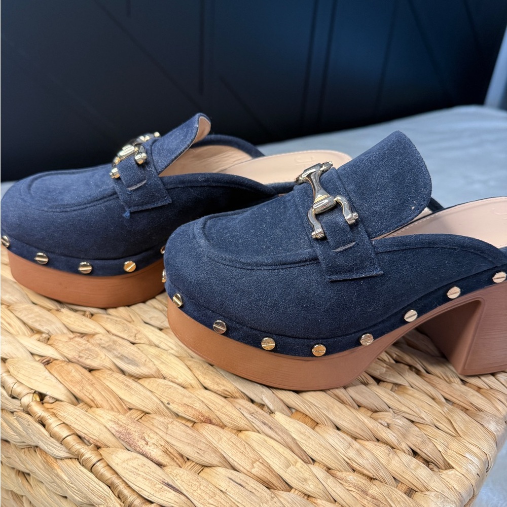 Journee Collection Greta Navy Suede Studded Mules – Horsebit Clogs – Sz 7 - Picture 4 of 9